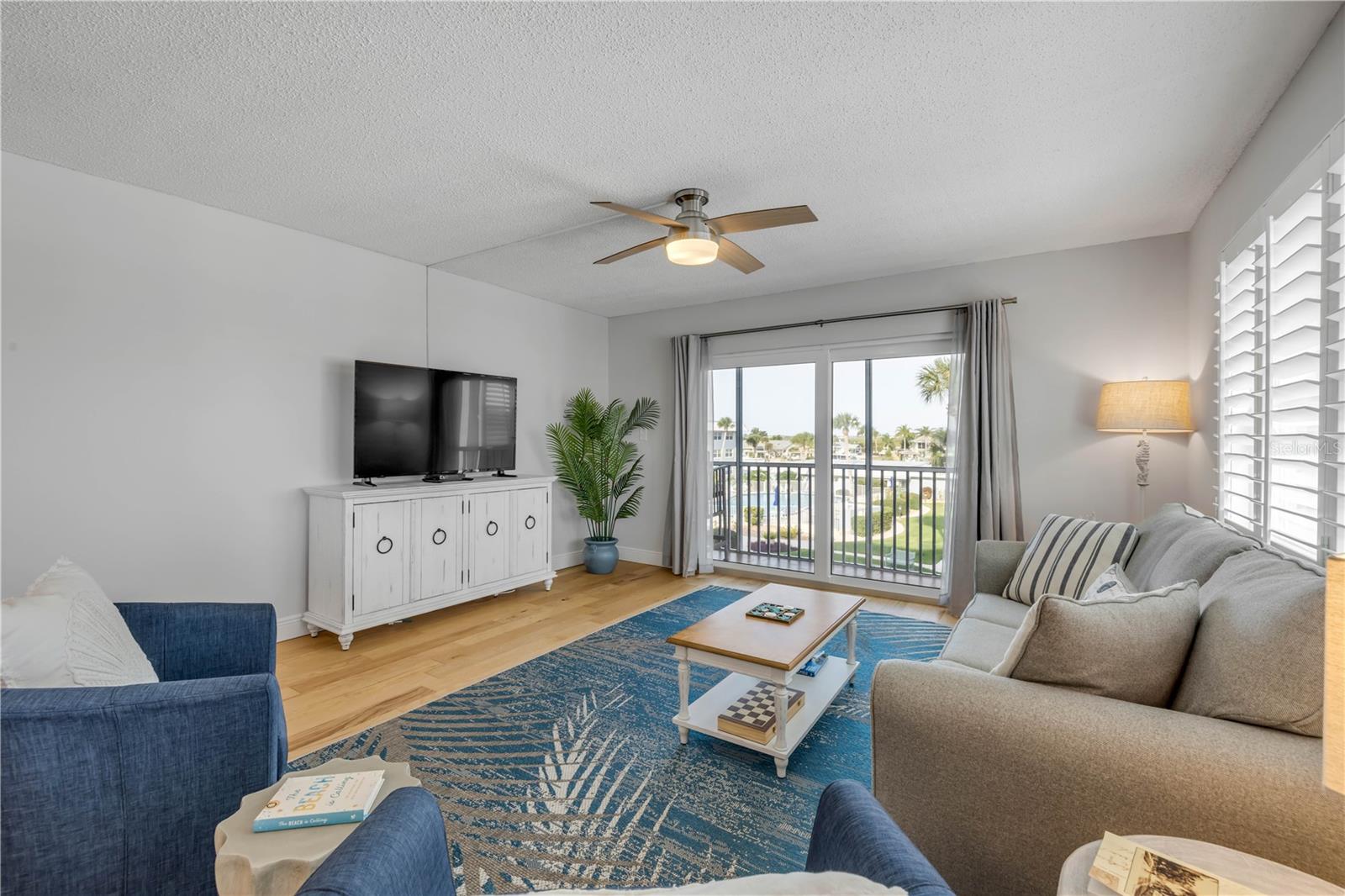 WATERWAY WEST CONDO - Residential
