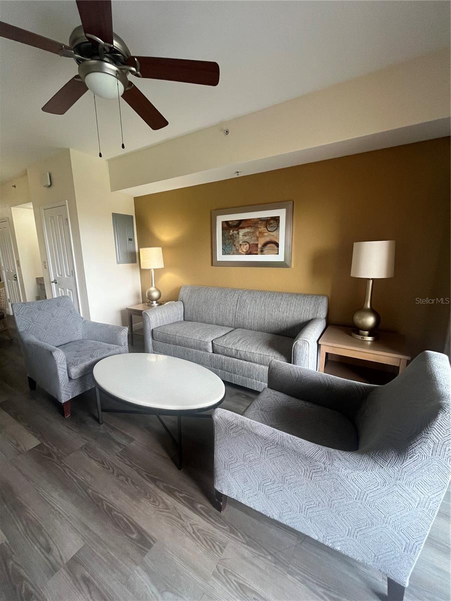 FLORIDAYS ORLANDO RESIDENCE - Residential