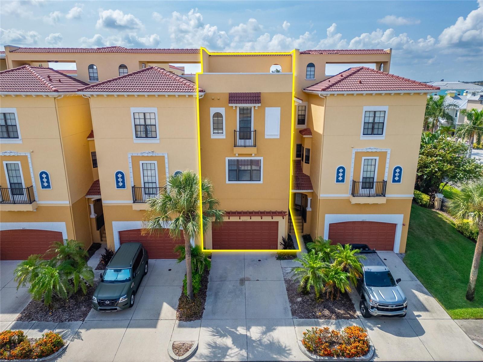 BRISA DEL MAR TWNHMS - Residential