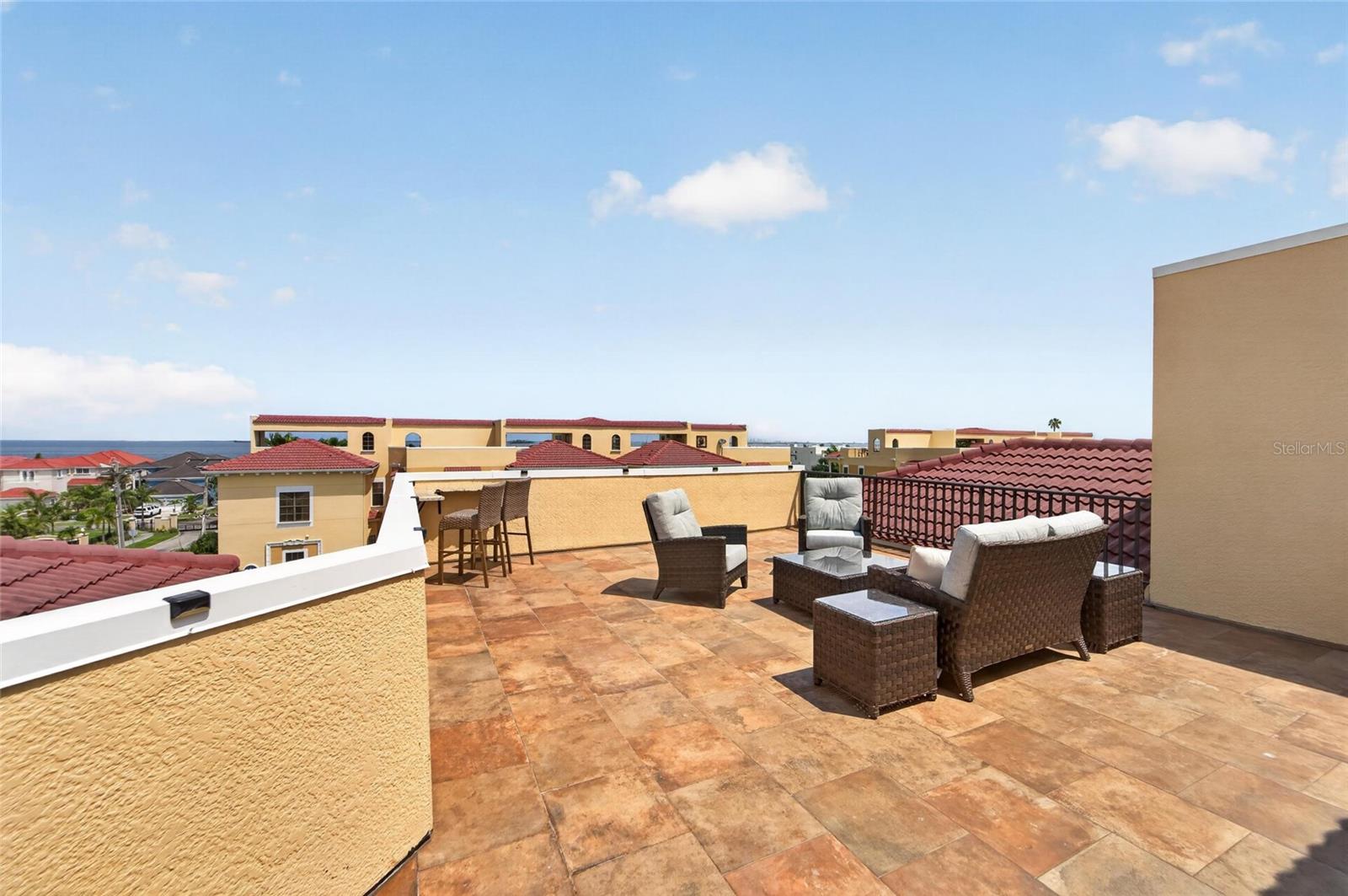 BRISA DEL MAR TWNHMS - Residential