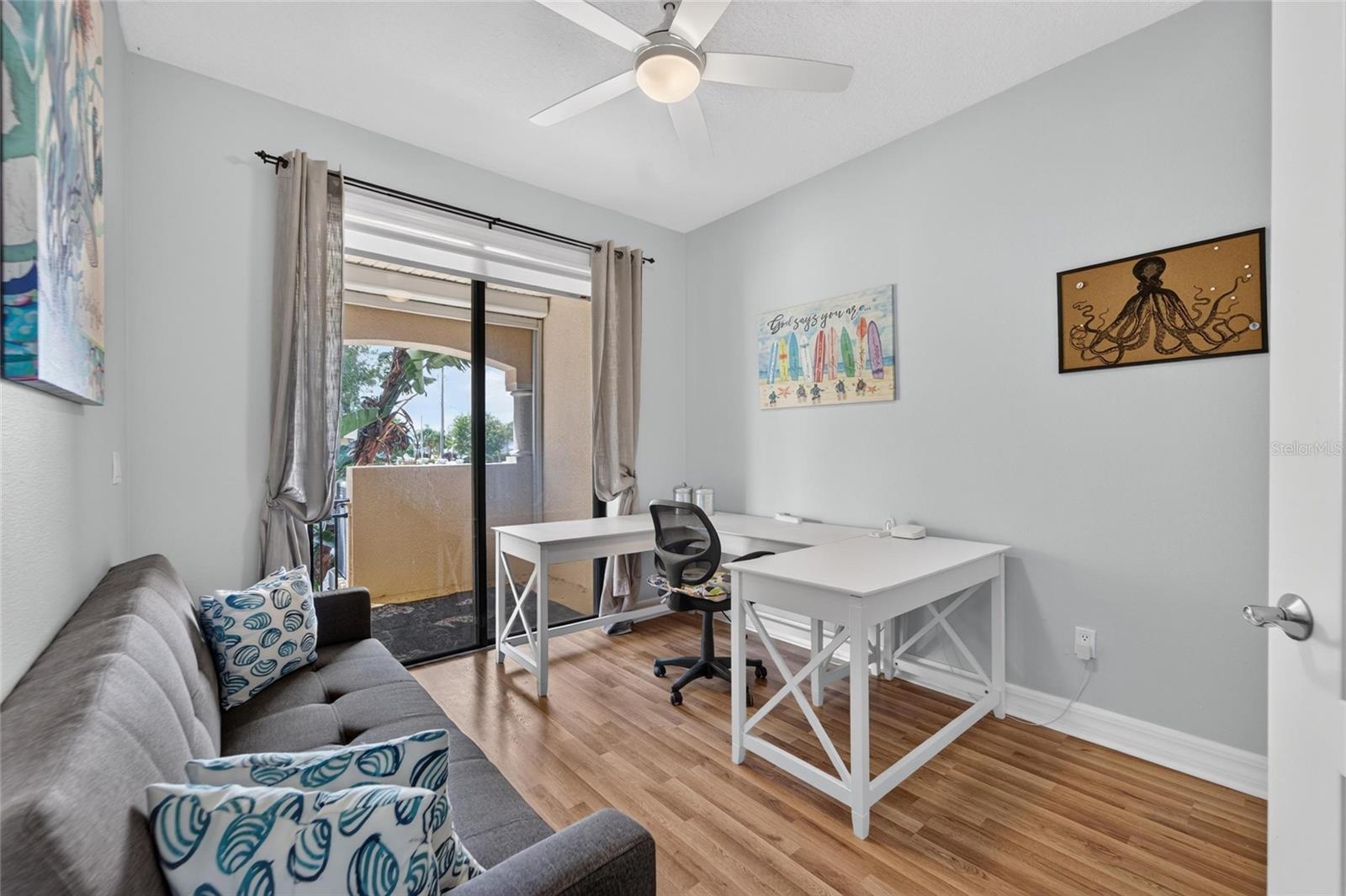 BRISA DEL MAR TWNHMS - Residential