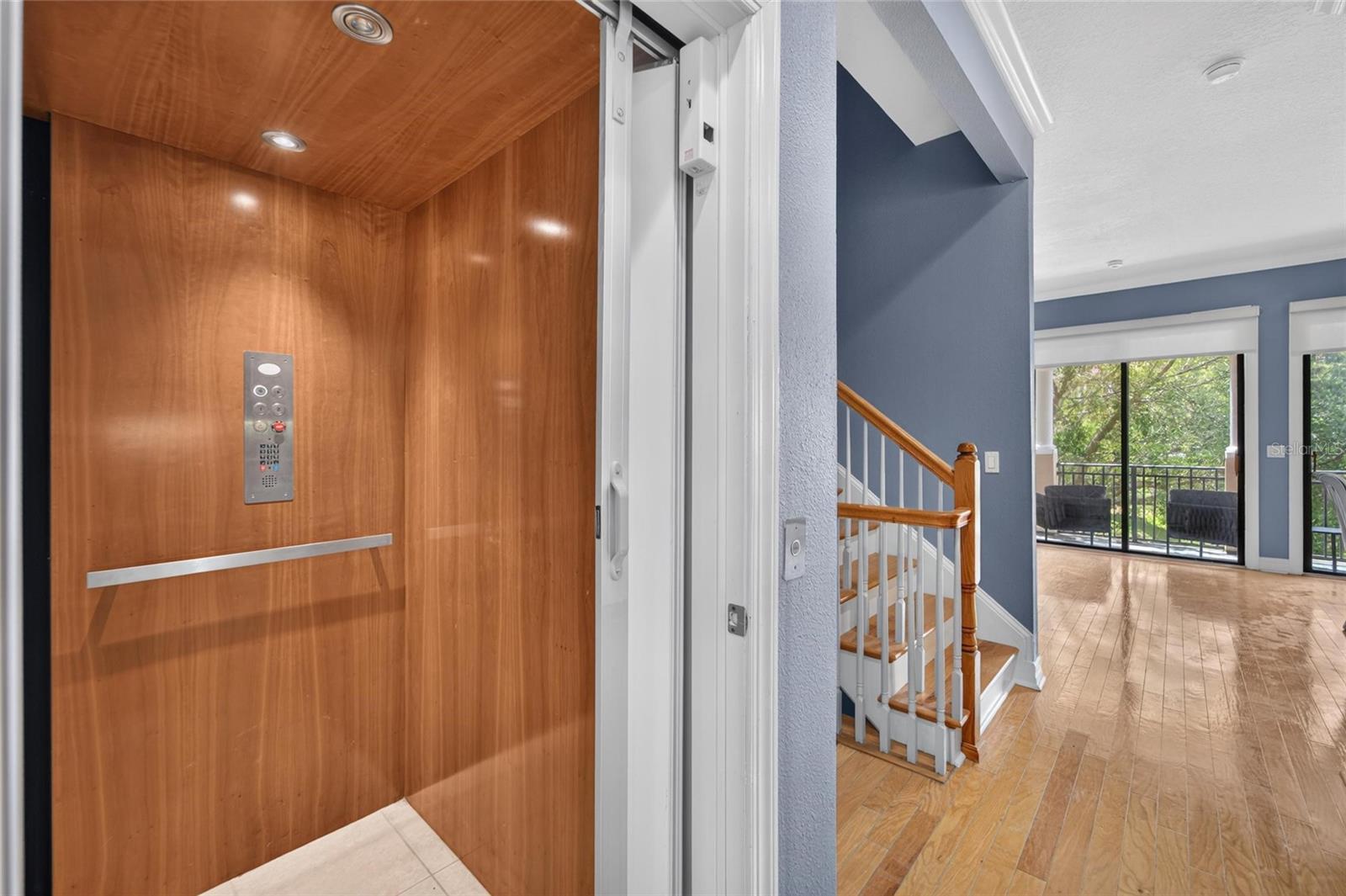 BRISA DEL MAR TWNHMS - Residential