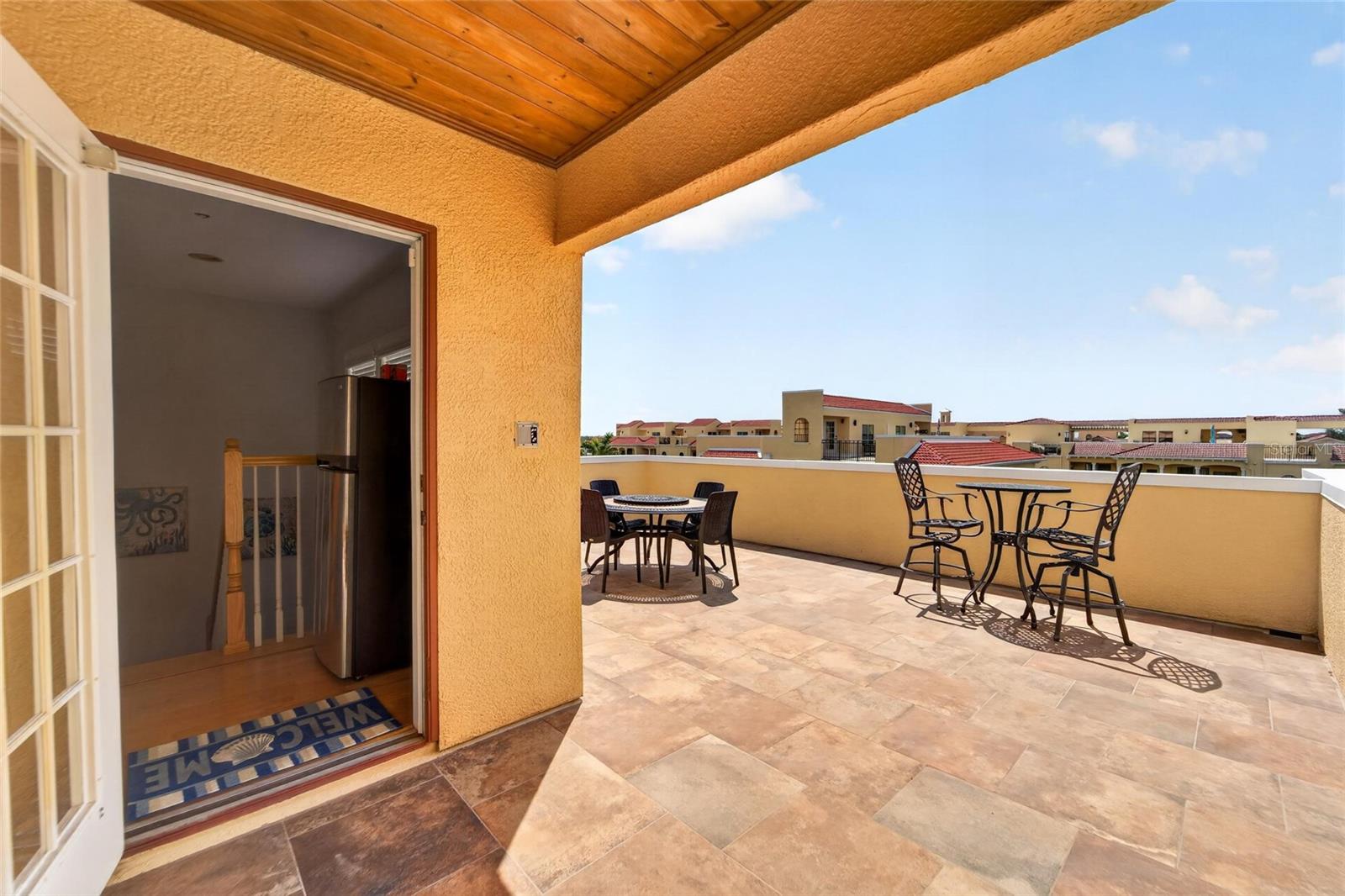 BRISA DEL MAR TWNHMS - Residential