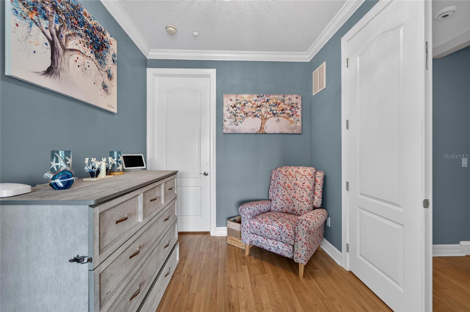 BRISA DEL MAR TWNHMS - Residential
