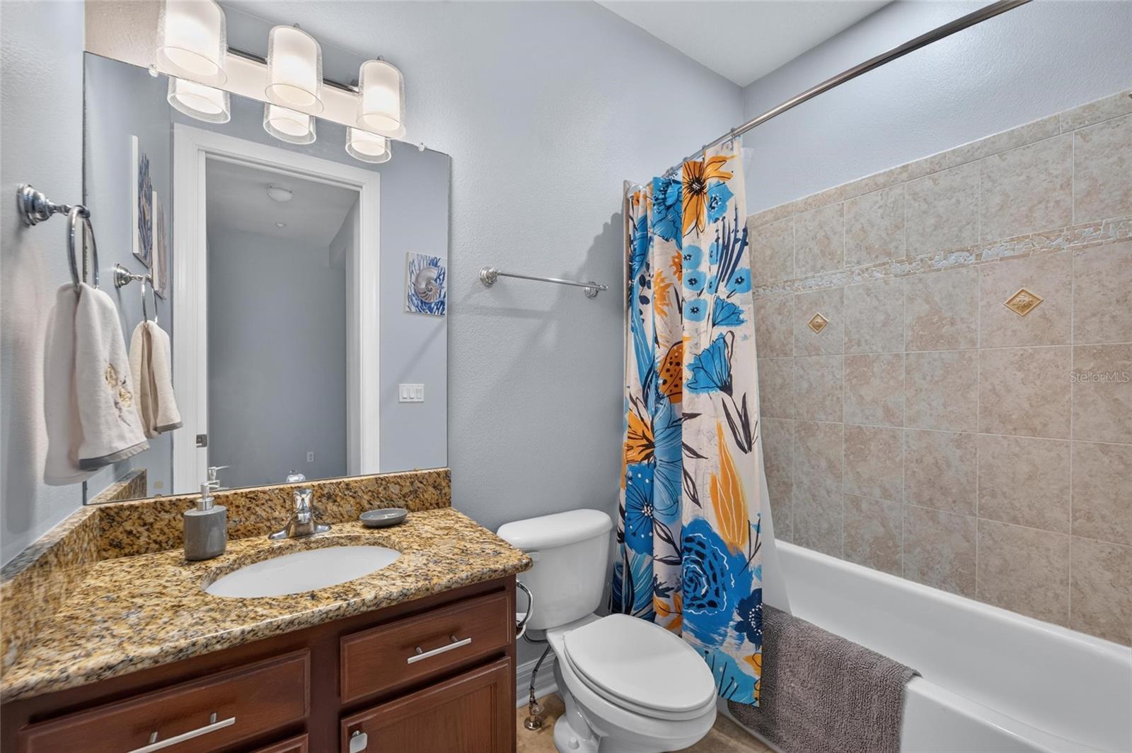 BRISA DEL MAR TWNHMS - Residential
