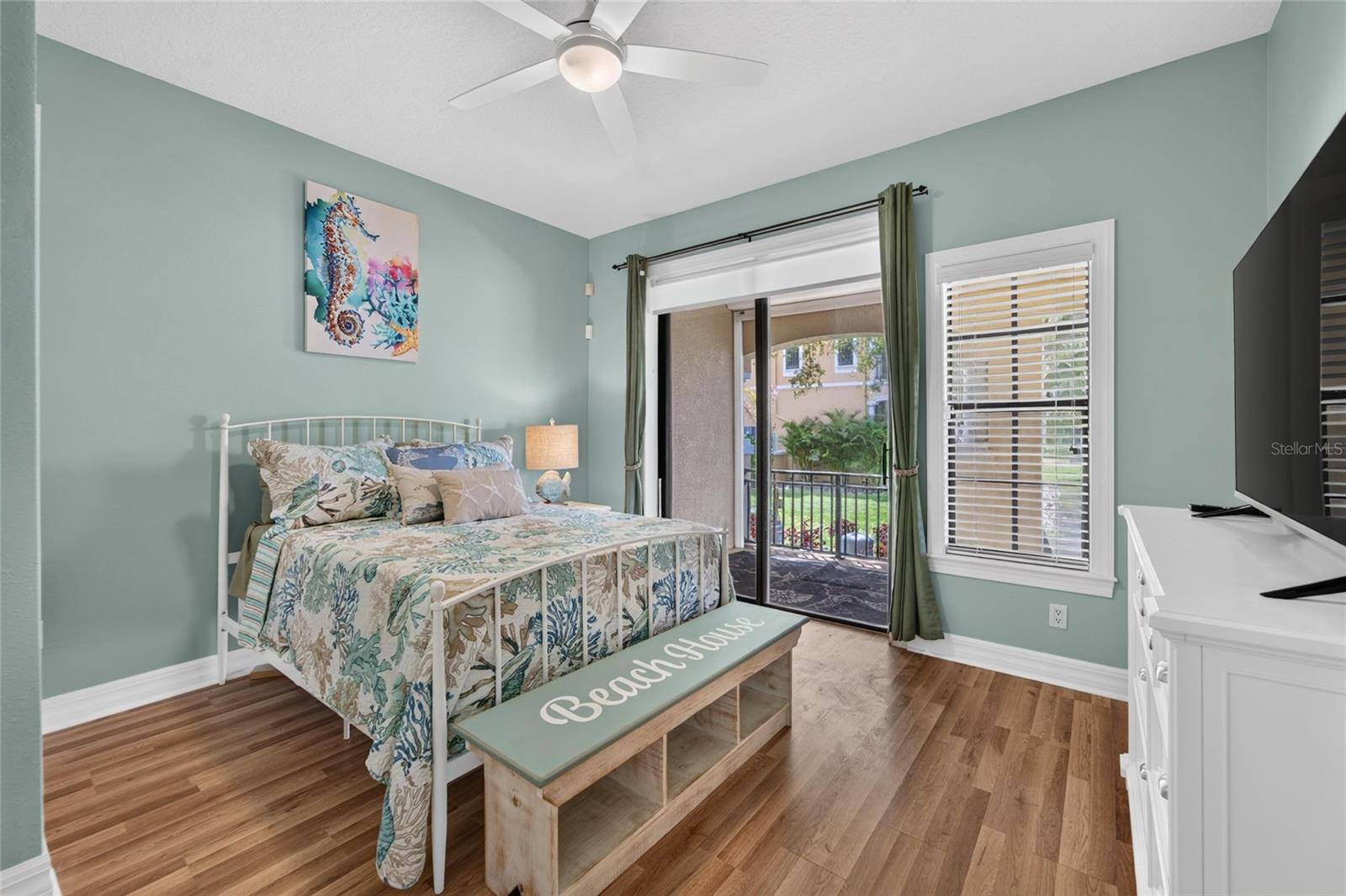 BRISA DEL MAR TWNHMS - Residential