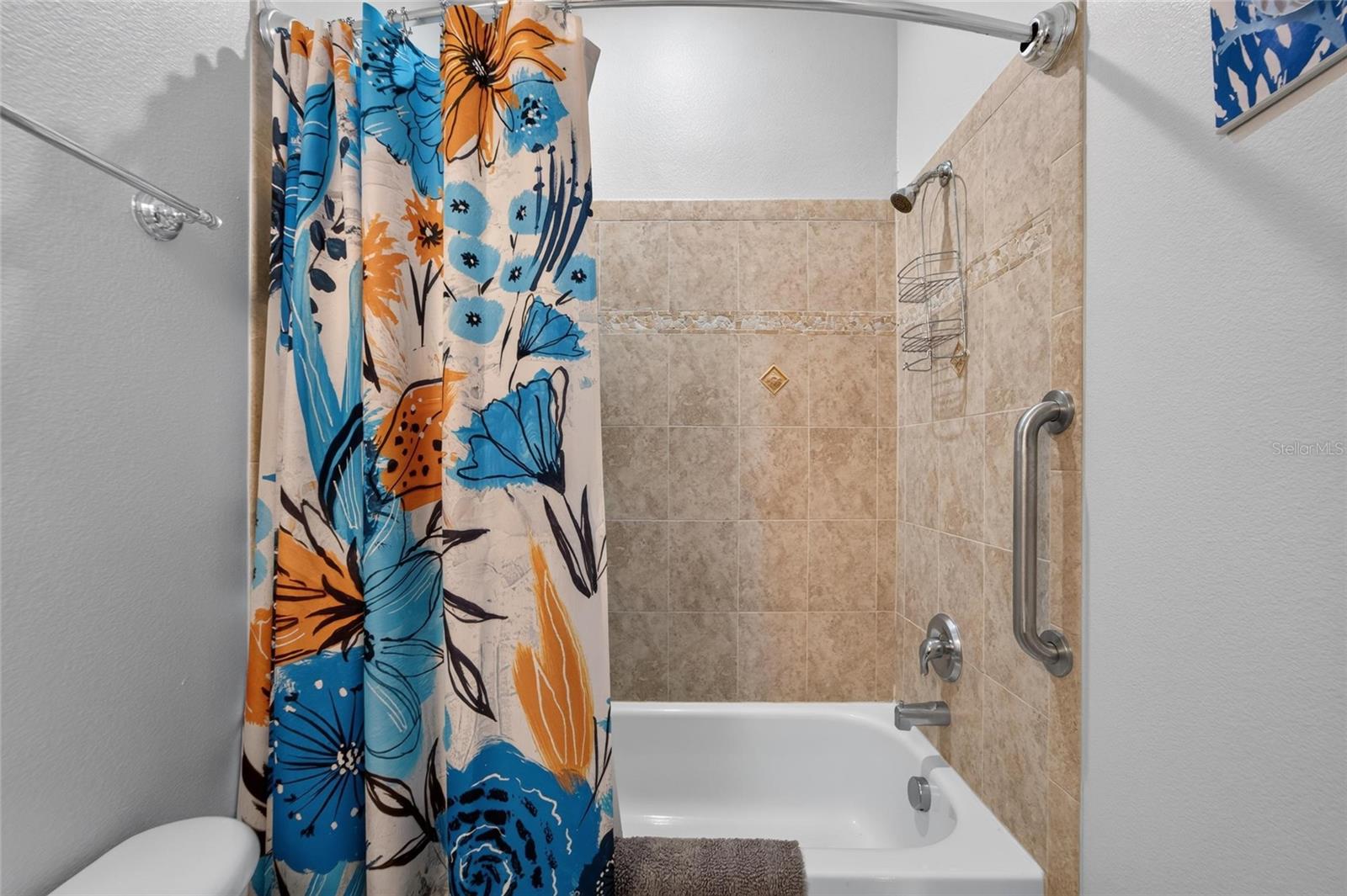 BRISA DEL MAR TWNHMS - Residential