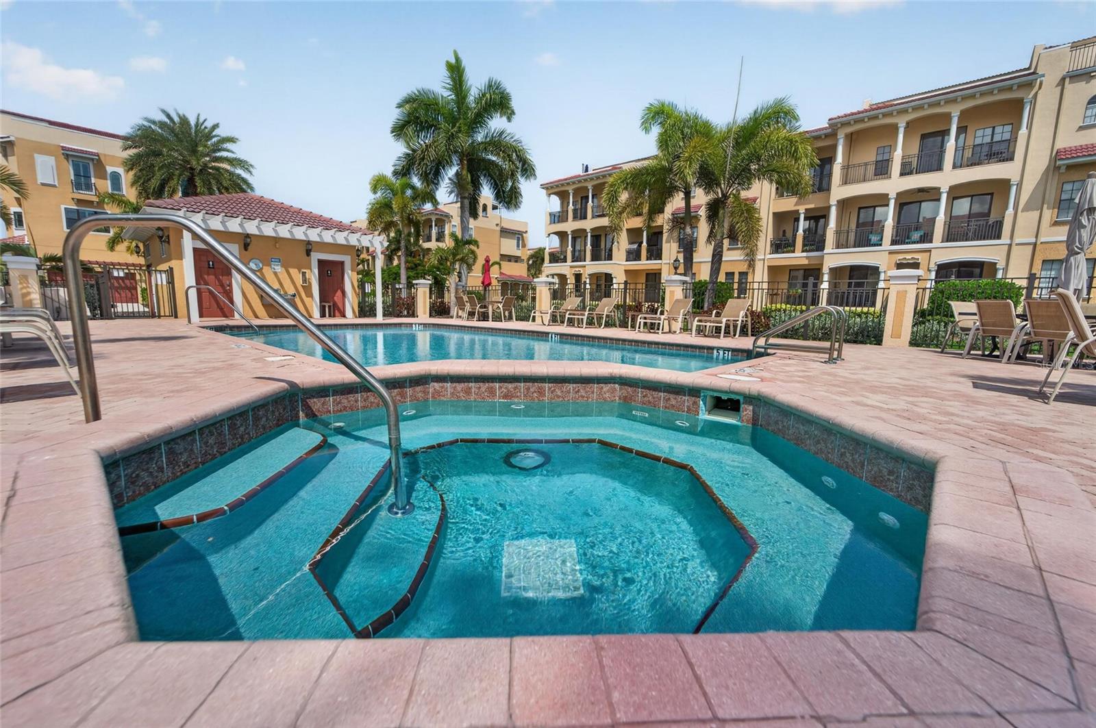 BRISA DEL MAR TWNHMS - Residential