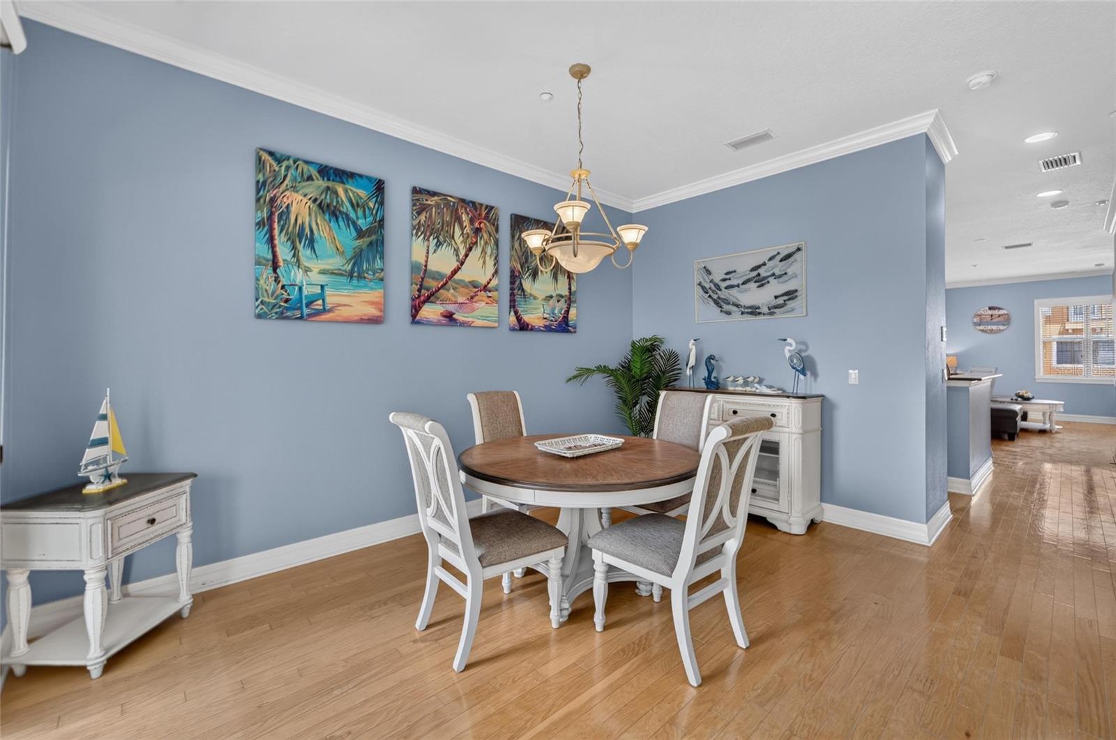 BRISA DEL MAR TWNHMS - Residential