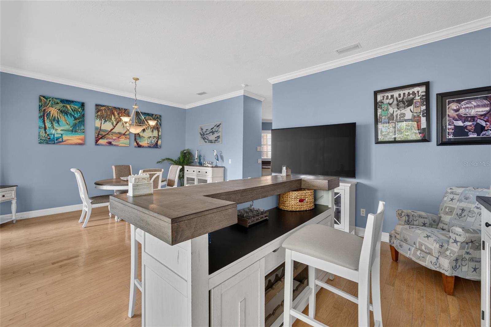 BRISA DEL MAR TWNHMS - Residential