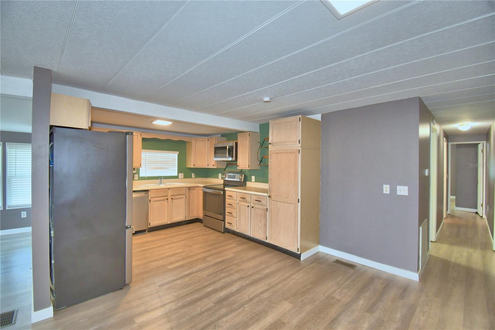 ARIANA SHORES MHP - Residential