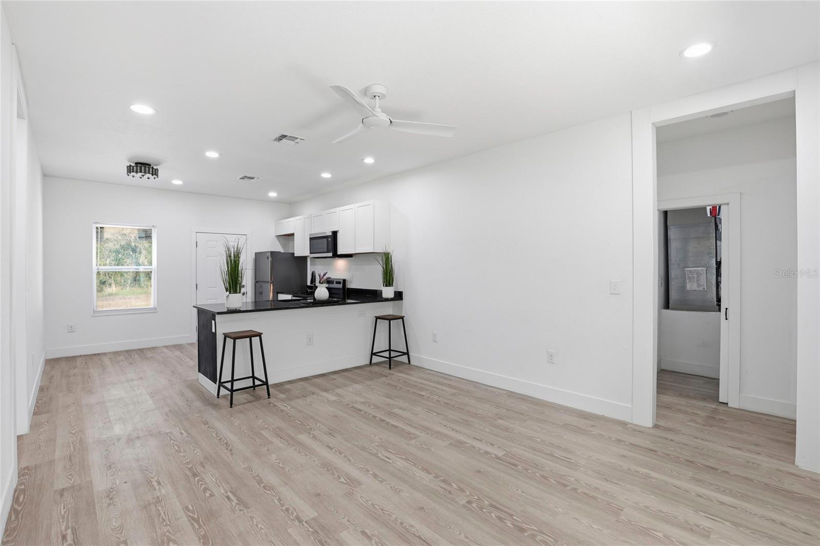 INTERLACHEN LAKES ESTATES - Residential