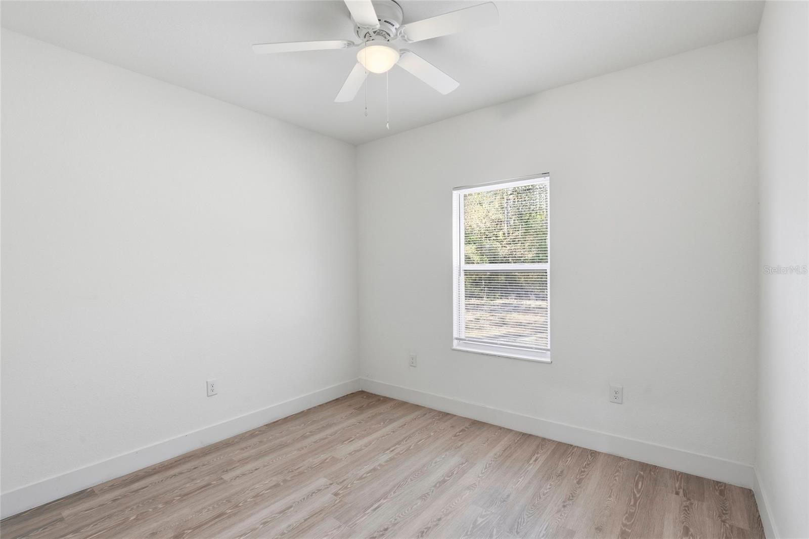 INTERLACHEN LAKES ESTATES - Residential