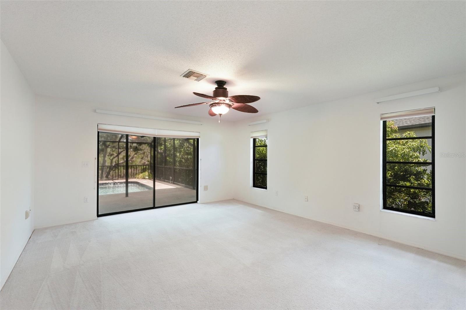 SORRENTO WOODS - Residential