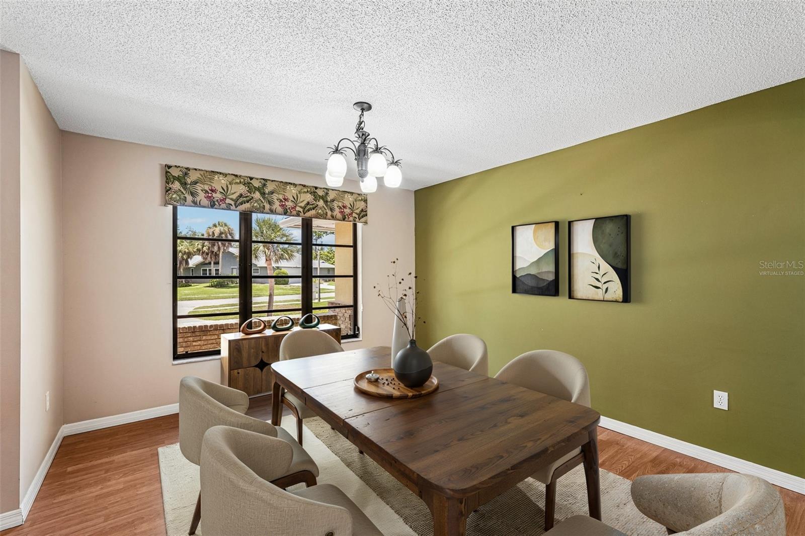 SORRENTO WOODS - Residential