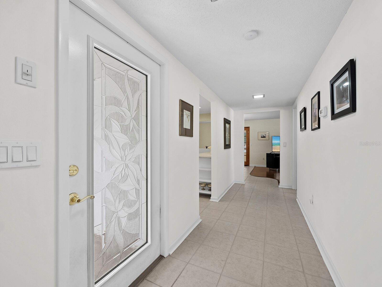 GLEN OAKS RIDGE VILLAS 1 - Residential