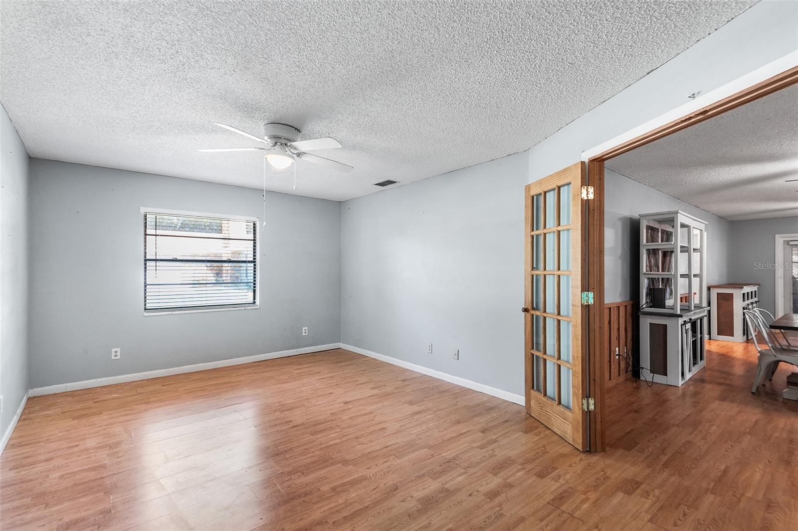 VAN LAKES - Residential