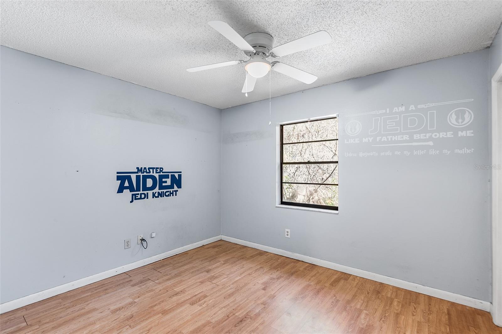 VAN LAKES - Residential