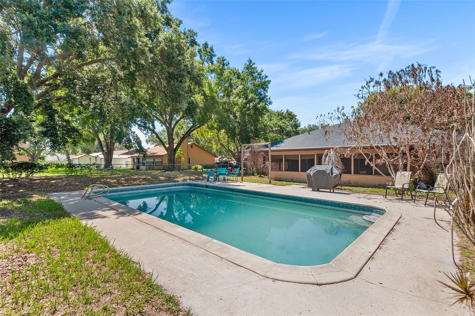 VAN LAKES - Residential