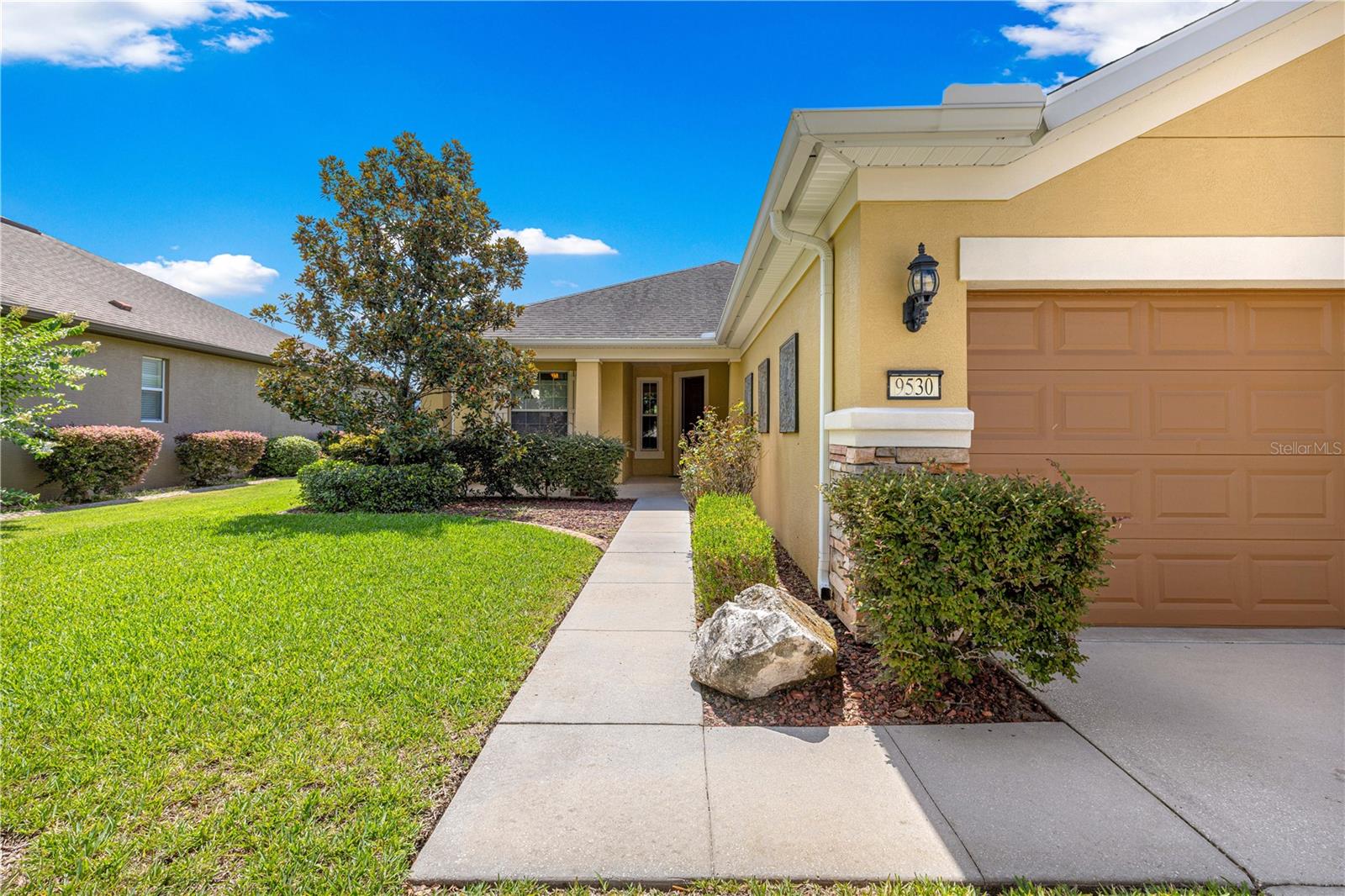 STONE CREEK BY DEL WEBB - Residential