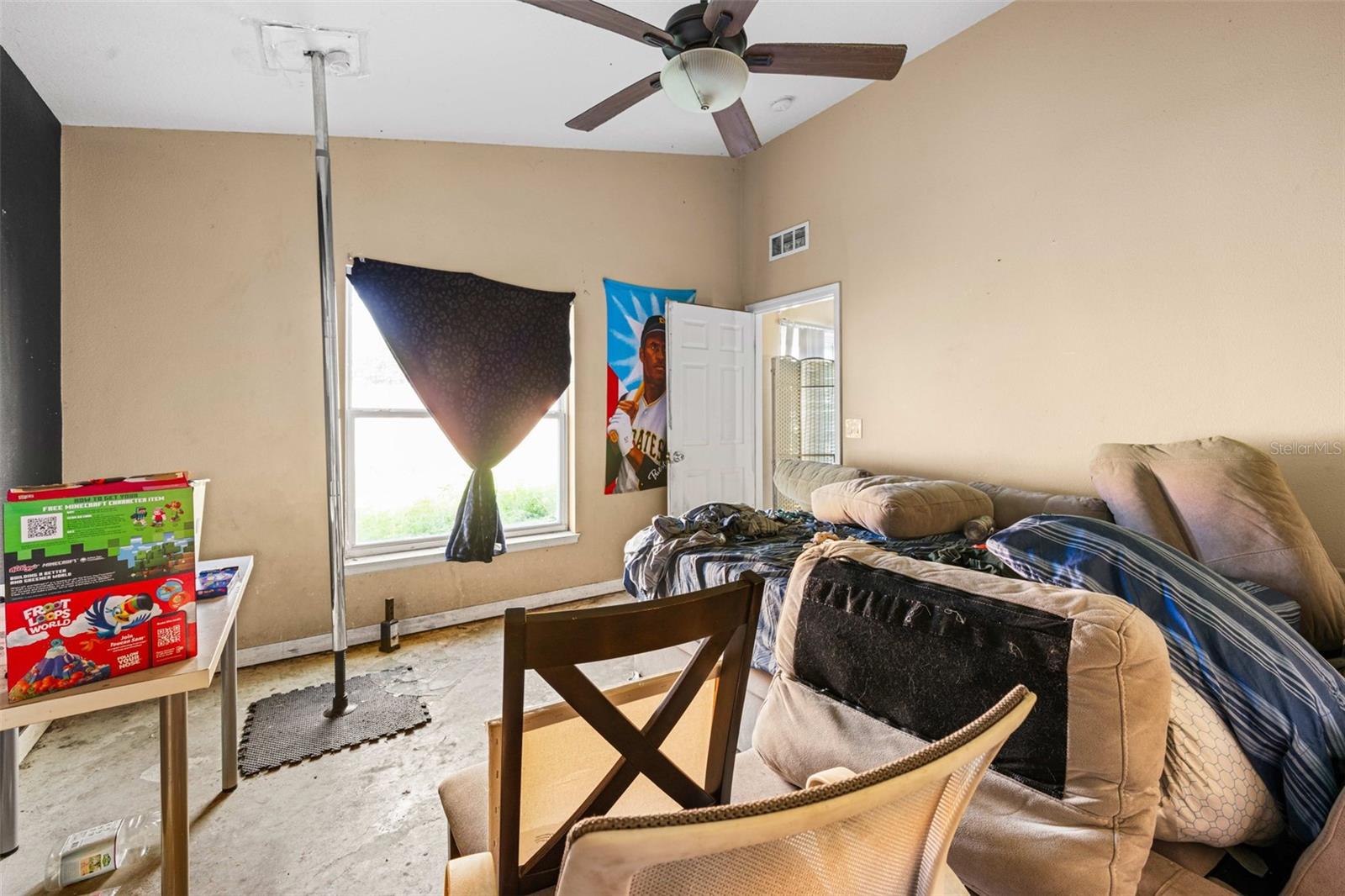 PINE RIDGE HOLLOW EAST PH 02 - Residential