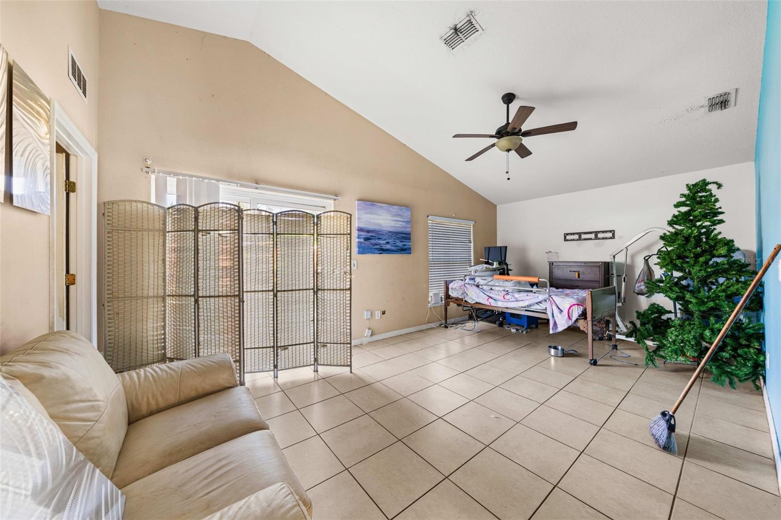 PINE RIDGE HOLLOW EAST PH 02 - Residential