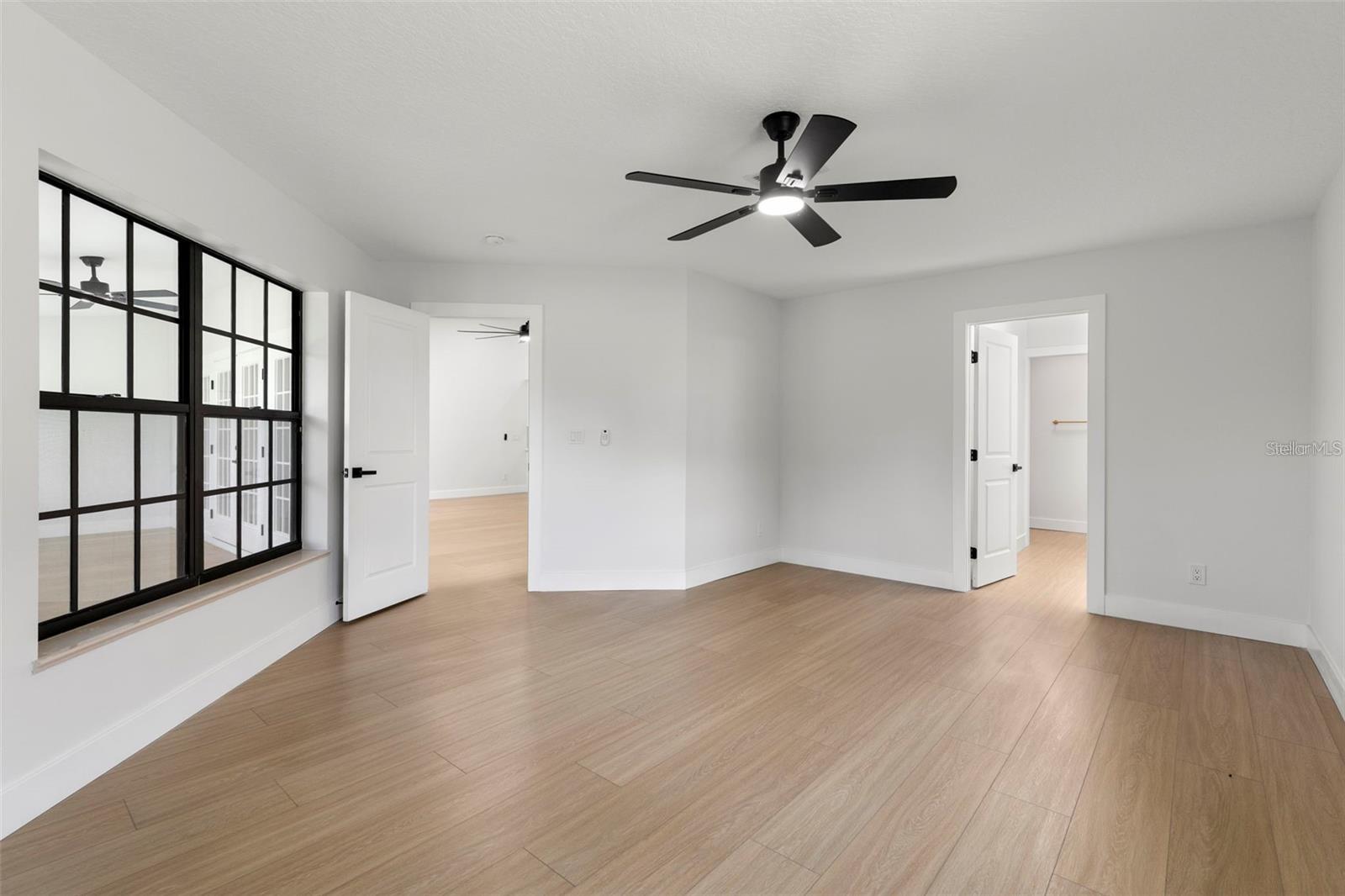 SILVER OAKS PH 01 - Residential