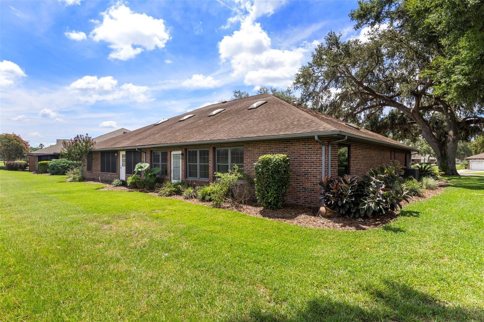 SILVER OAKS PH 01 - Residential