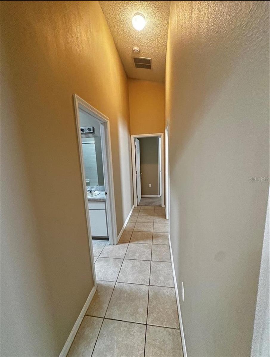 SANDY CREEK 48 117 - Residential Lease