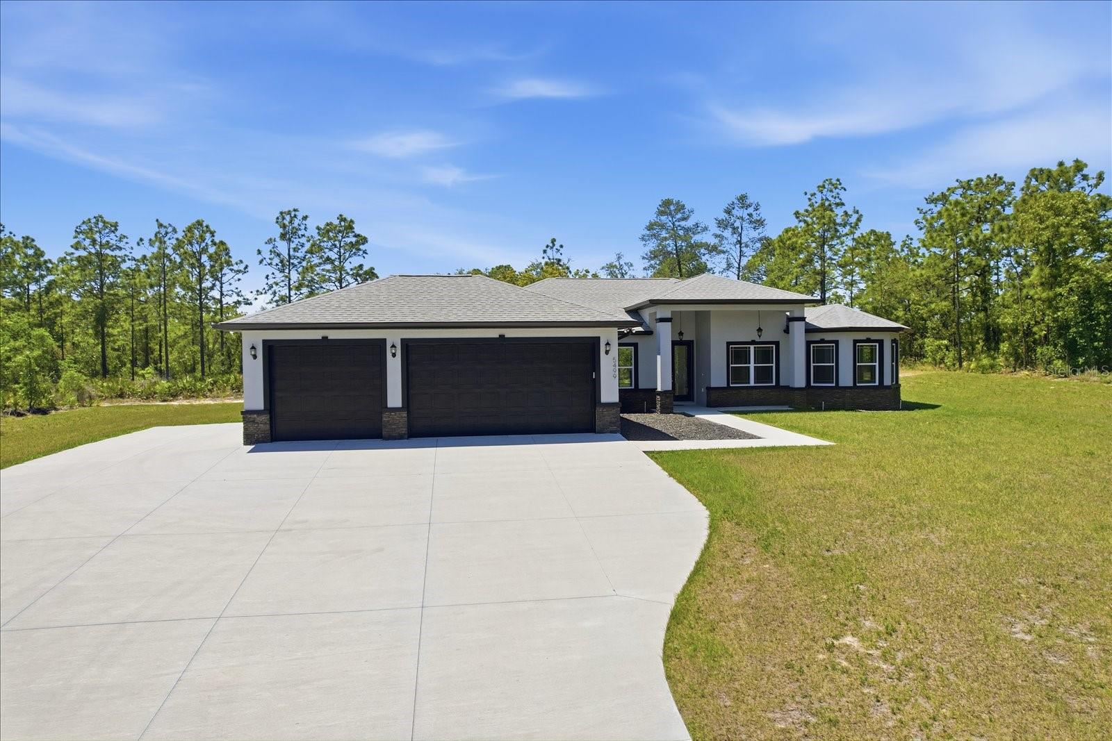 PINE RIDGE UNIT 03 - Residential