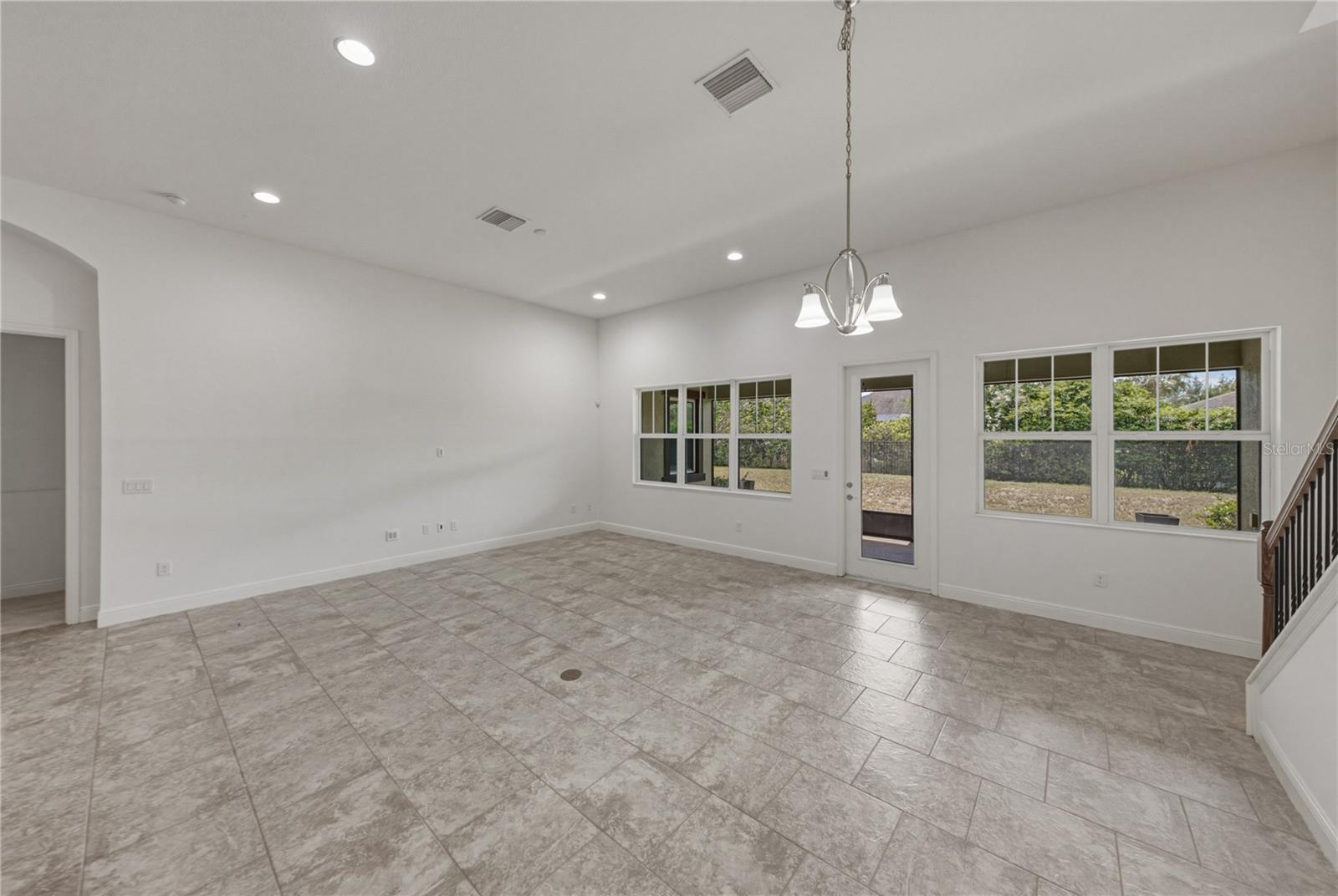 FISHHAWK RANCH WEST PH 1B/1C - Residential