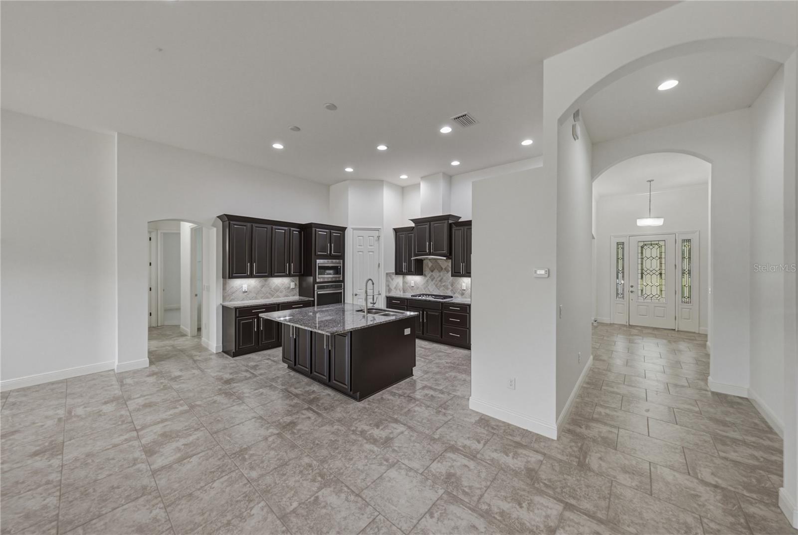 FISHHAWK RANCH WEST PH 1B/1C - Residential