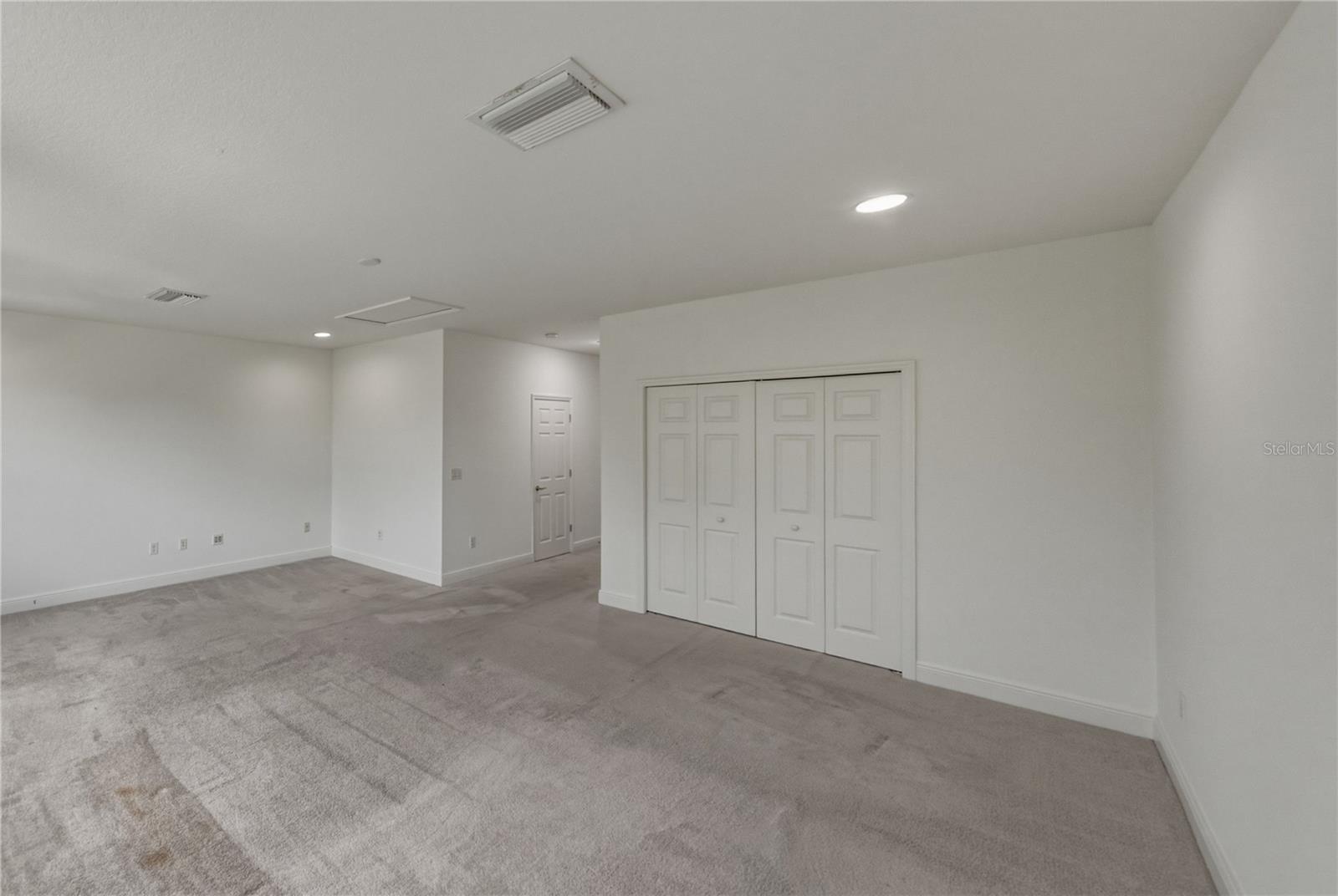 FISHHAWK RANCH WEST PH 1B/1C - Residential