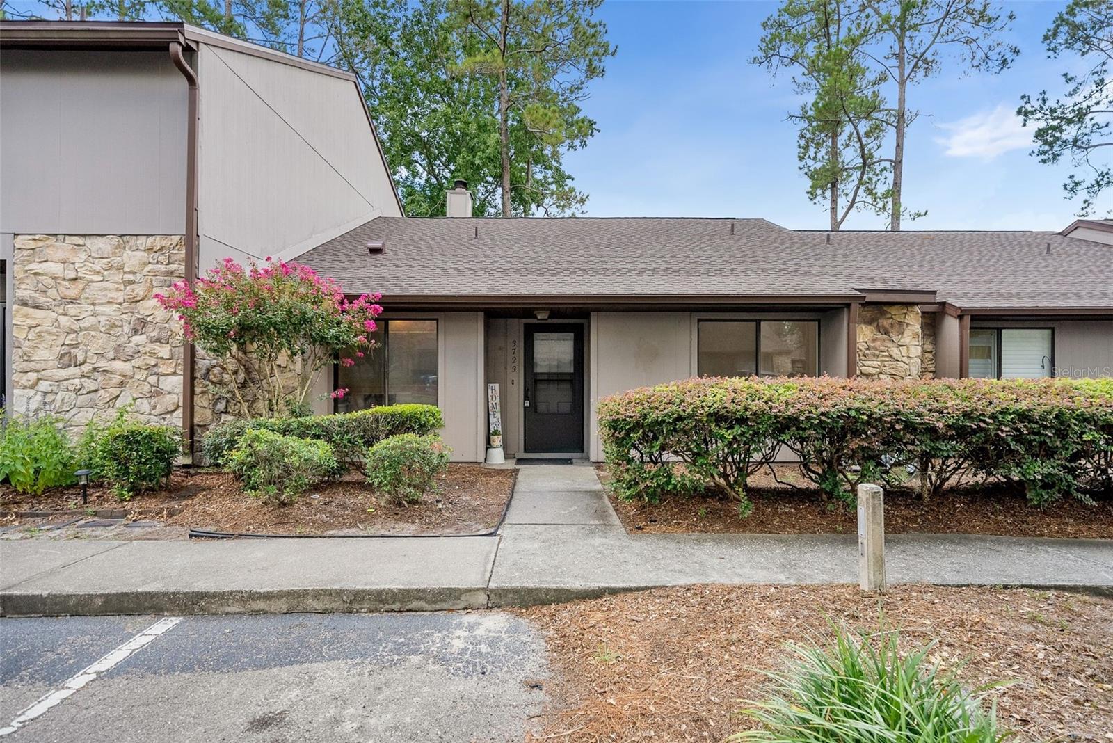 MILE RUN PH II UNIT B-2 - Residential