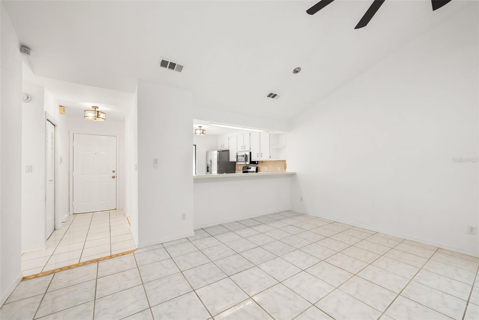 MILE RUN PH II UNIT B-2 - Residential
