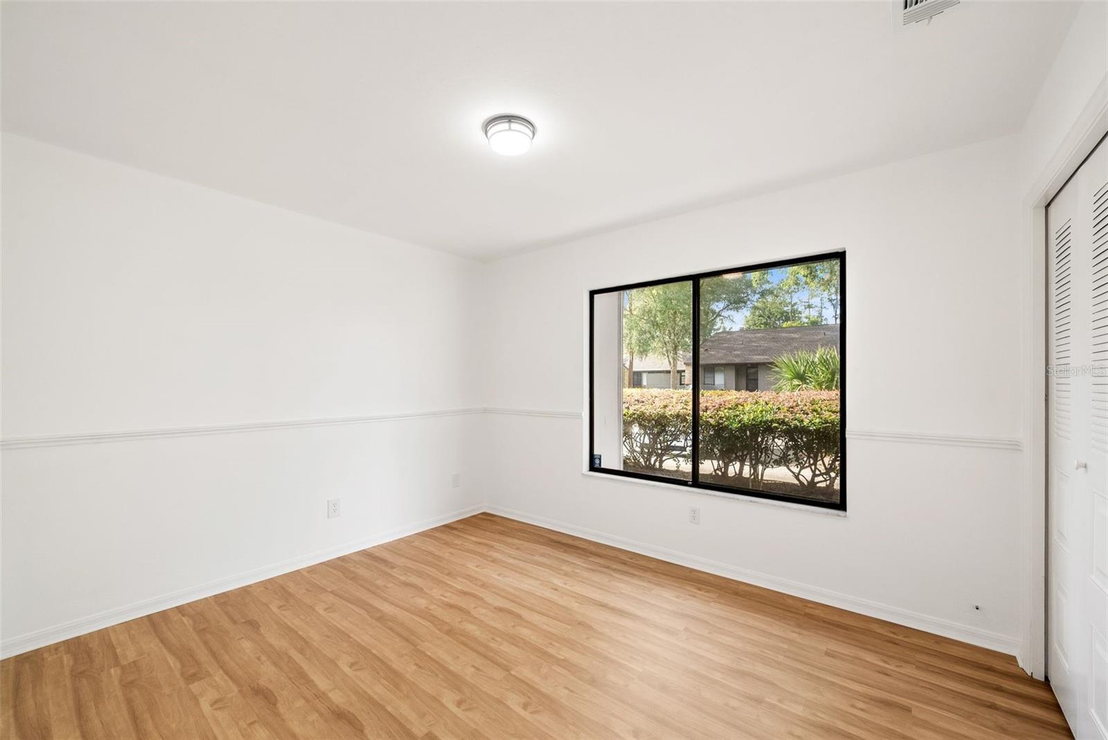 MILE RUN PH II UNIT B-2 - Residential