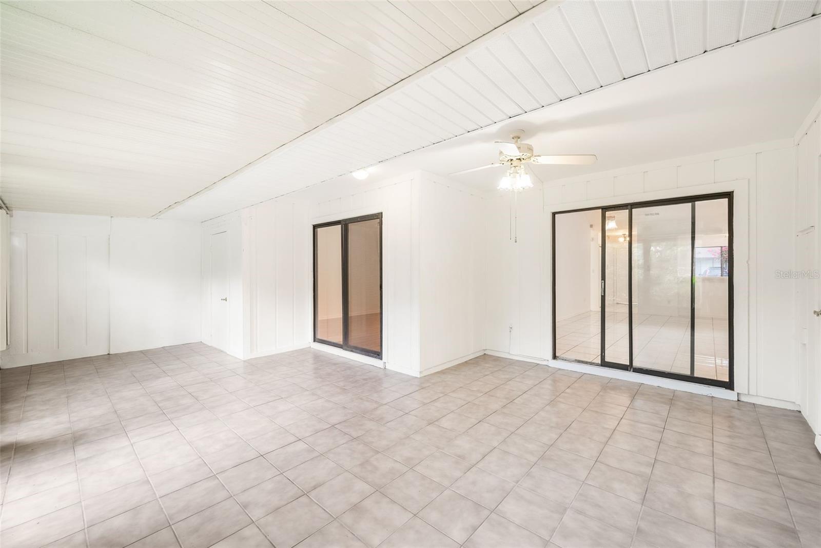 MILE RUN PH II UNIT B-2 - Residential
