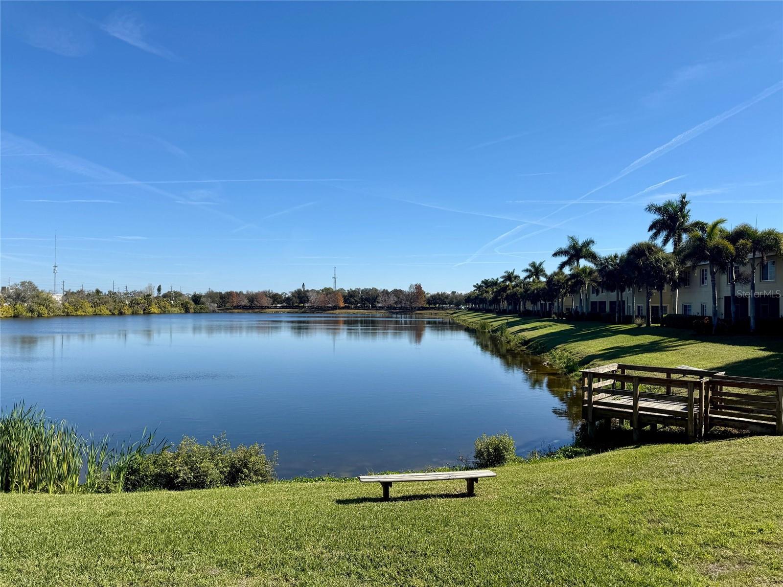 LAKESIDE VILLAGE TOWNHOME - Residential