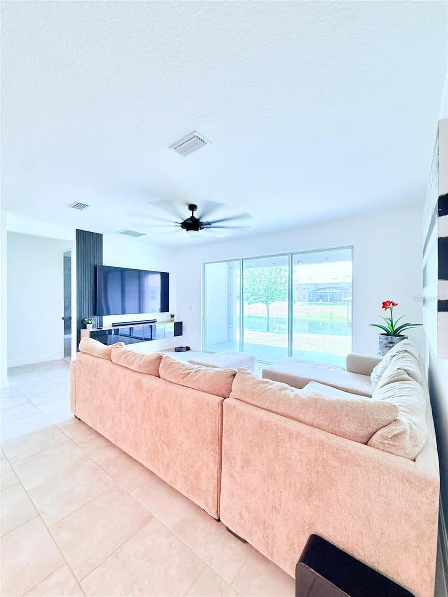 HANOVER LAKES PH 3 - Residential