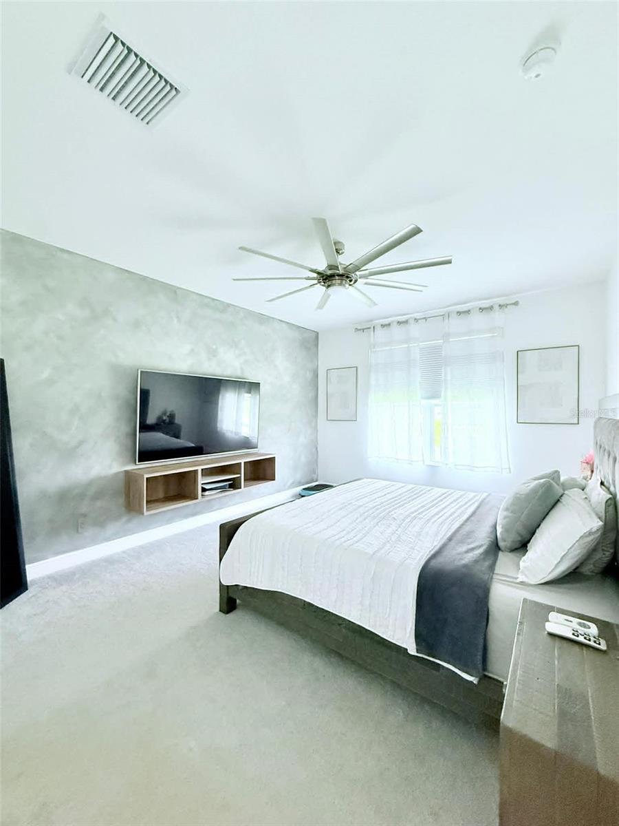 HANOVER LAKES PH 3 - Residential