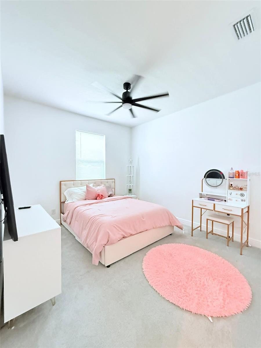 HANOVER LAKES PH 3 - Residential