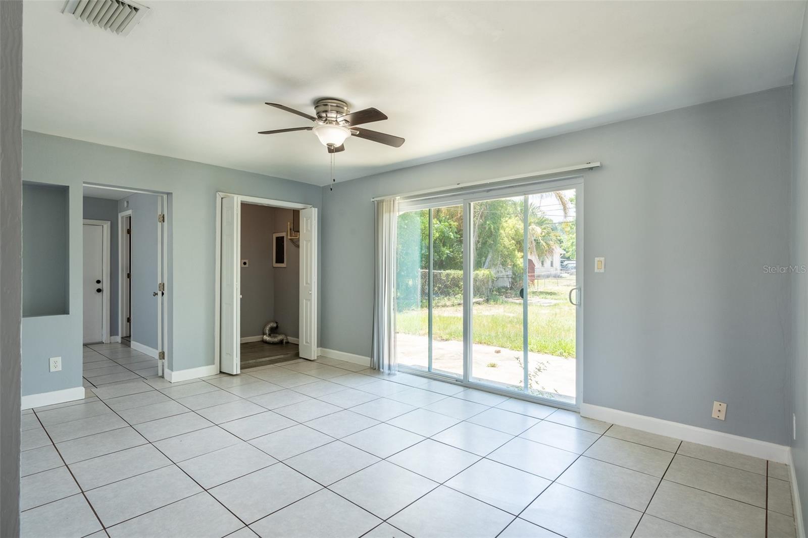 NORTH ORLANDO 1ST ADD - Residential Lease