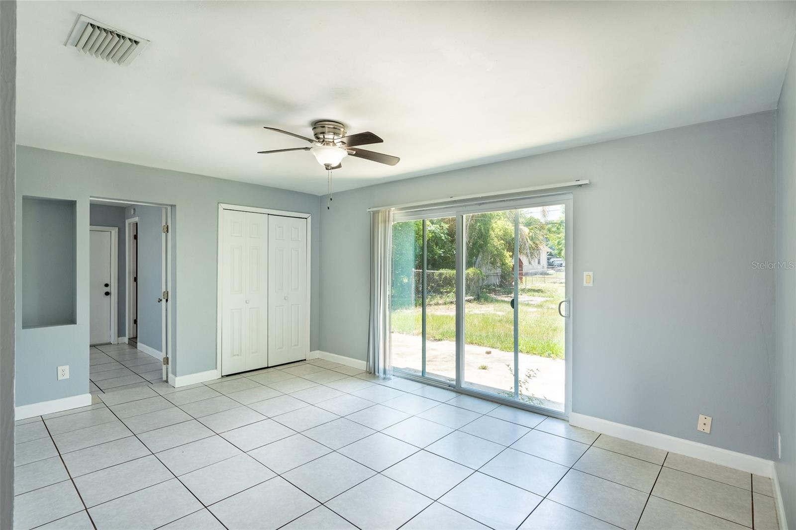 NORTH ORLANDO 1ST ADD - Residential Lease