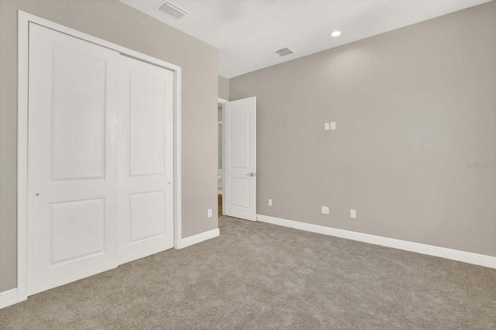 ORANGE GROVE TOWNHOMES - Residential