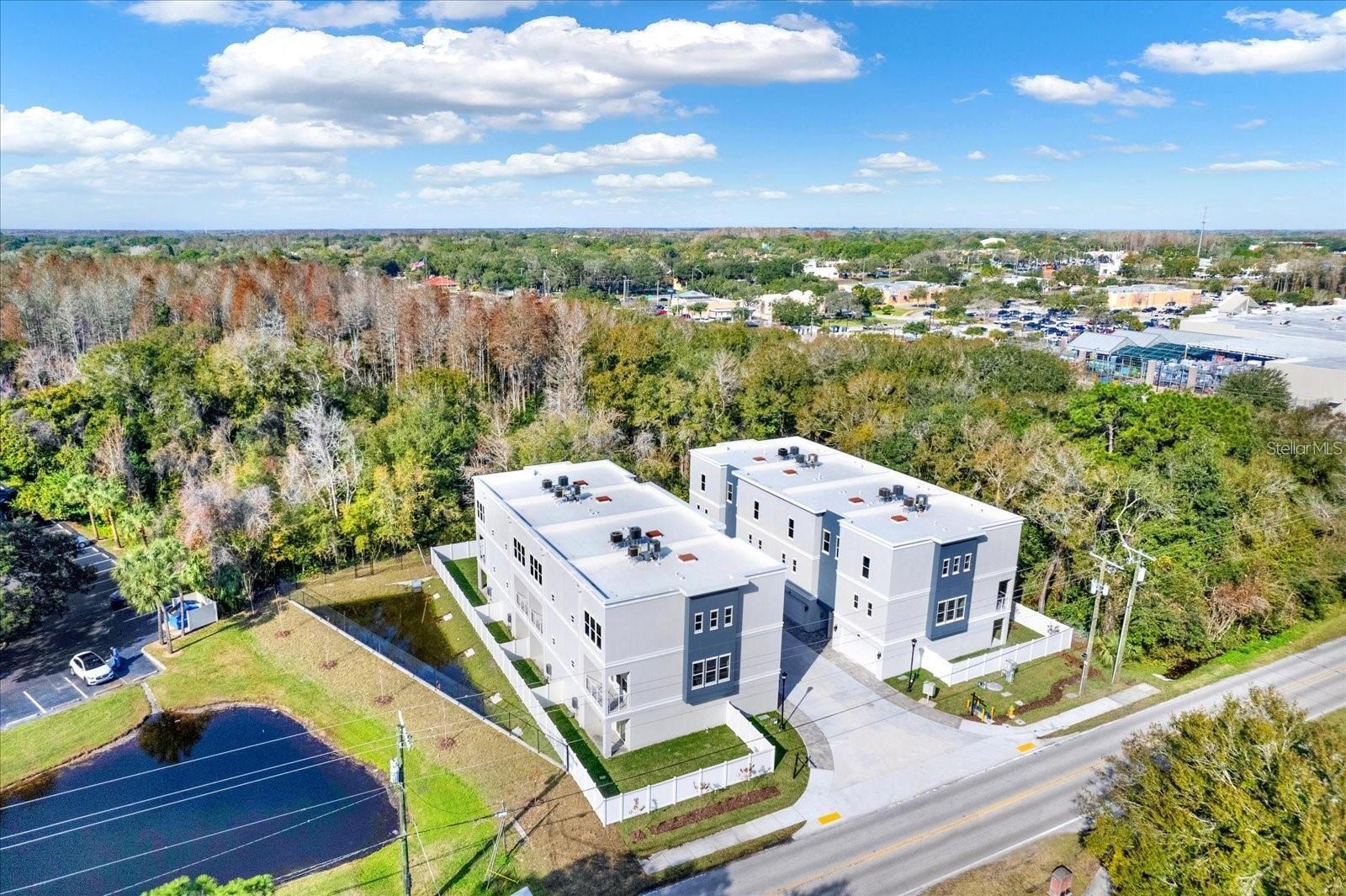 ORANGE GROVE TOWNHOMES - Residential