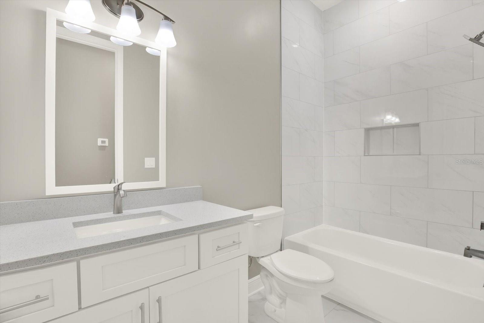 ORANGE GROVE TOWNHOMES - Residential