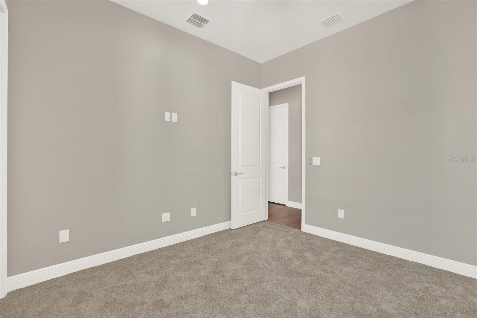 ORANGE GROVE TOWNHOMES - Residential