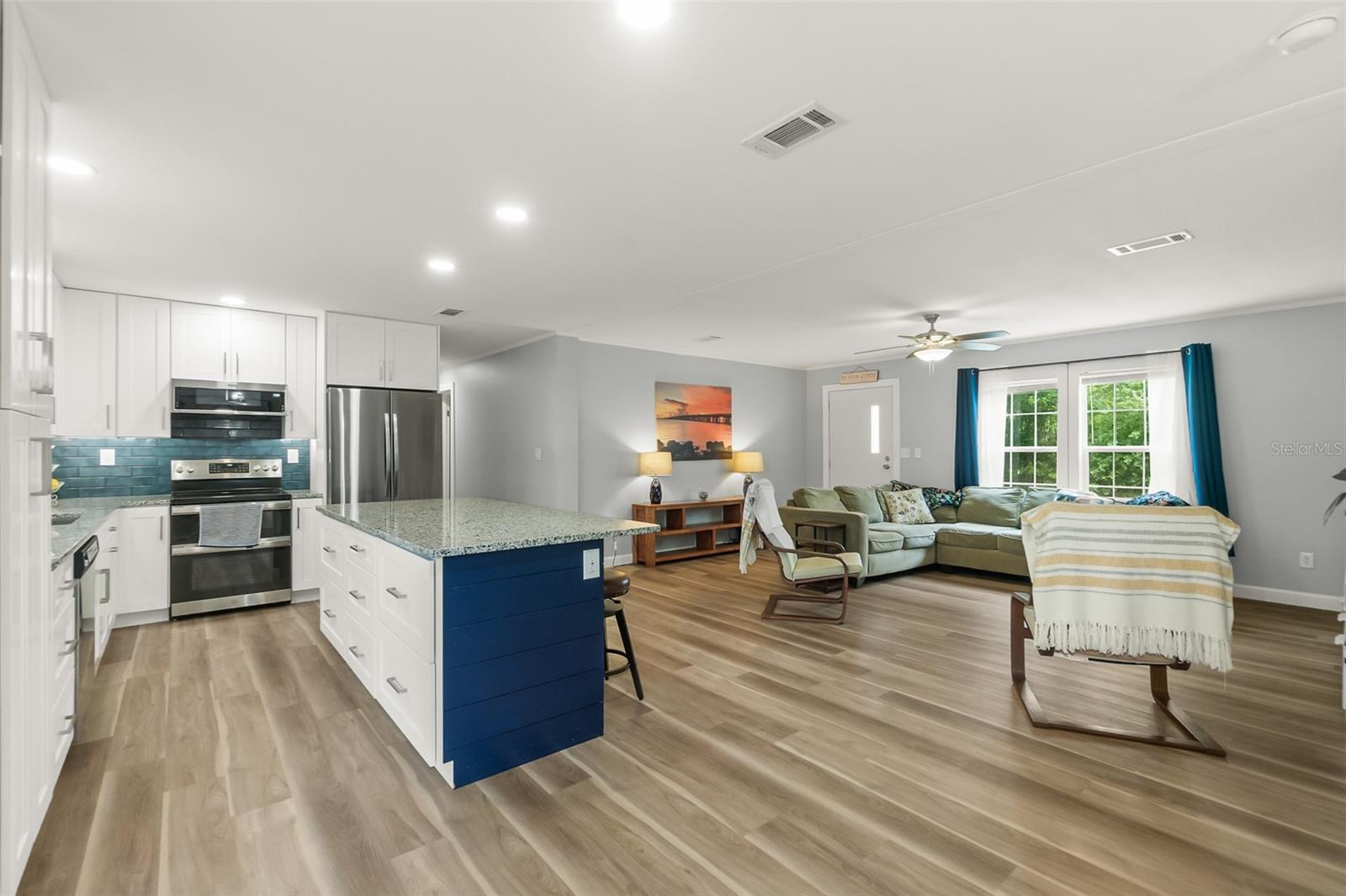 DAYTONA NORTH - Residential