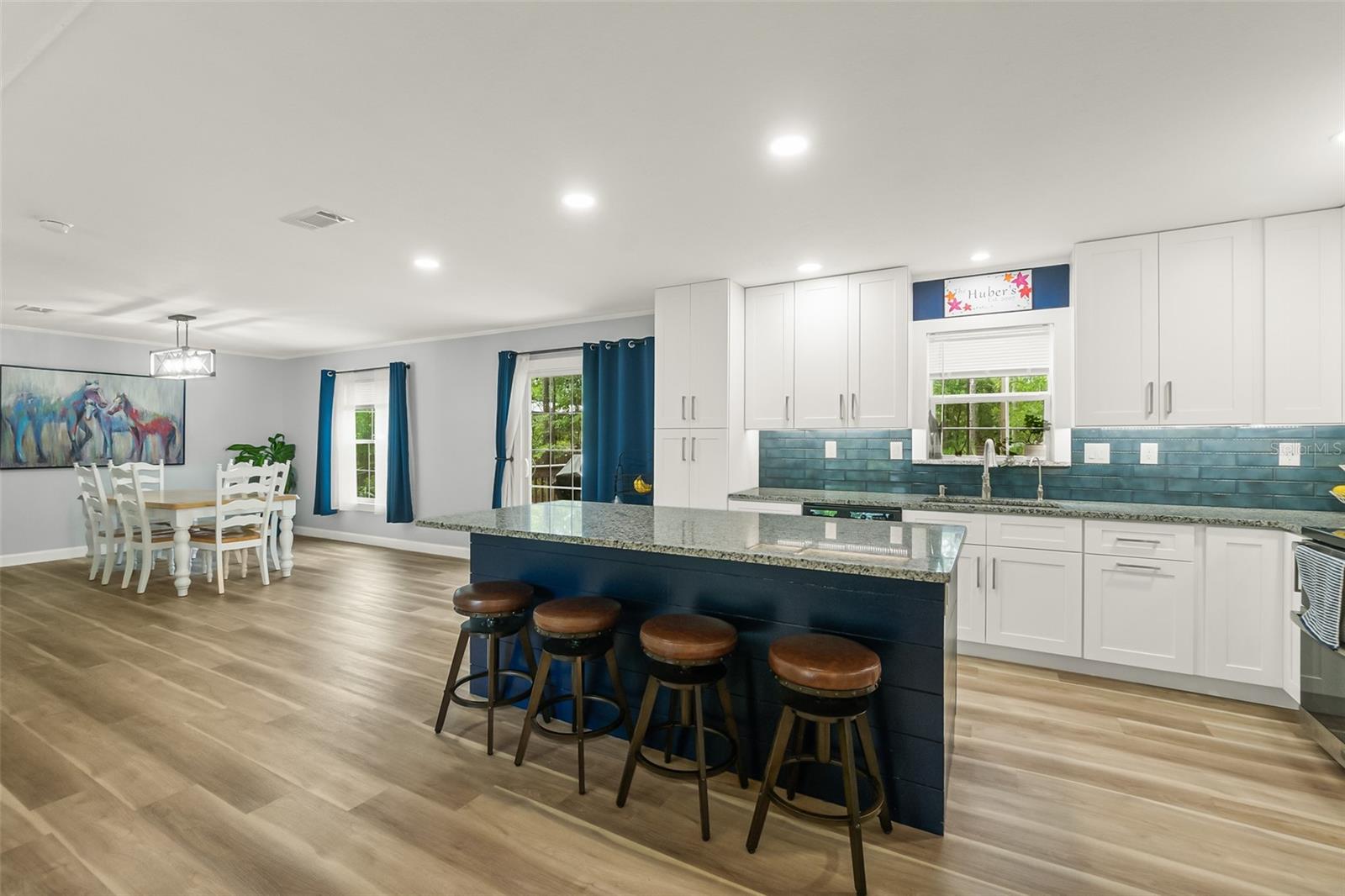 DAYTONA NORTH - Residential