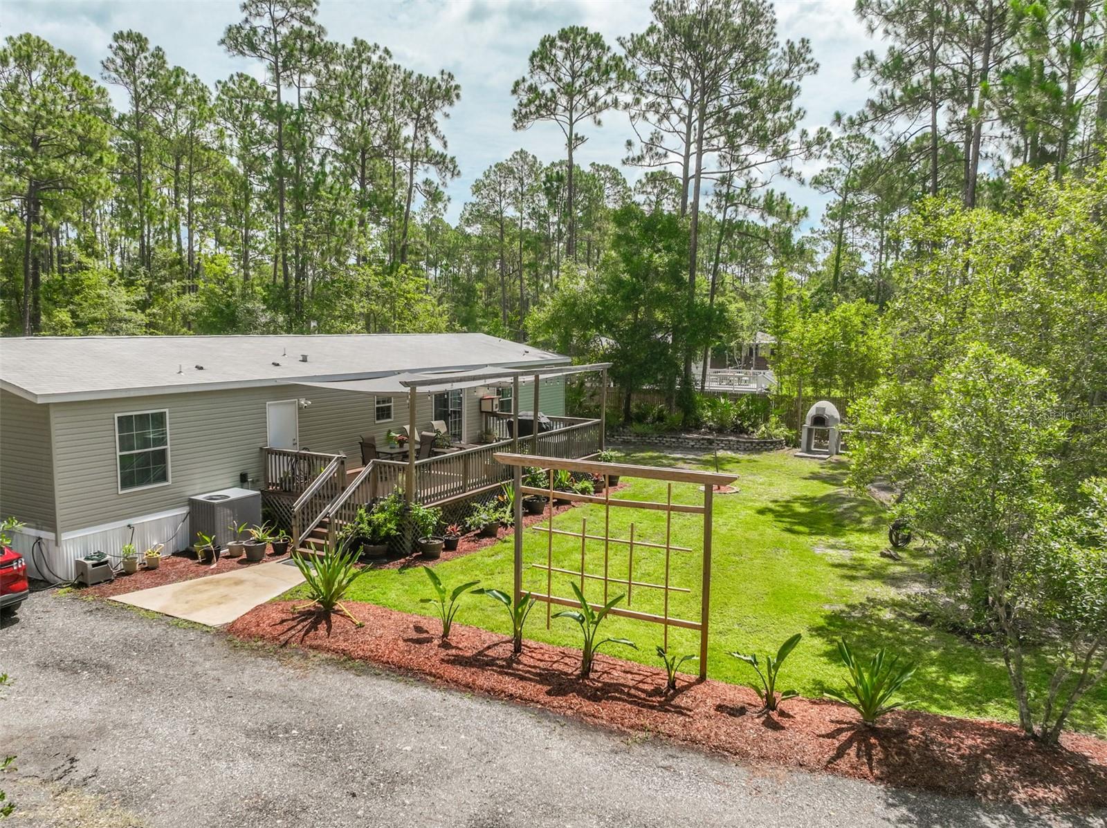 DAYTONA NORTH - Residential